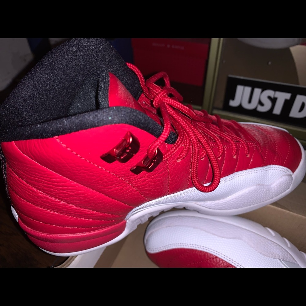 Retro 12’s